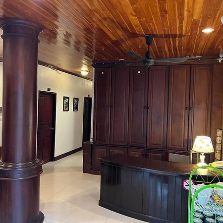 Jasmine Place House ルアンパバーン エクステリア 写真