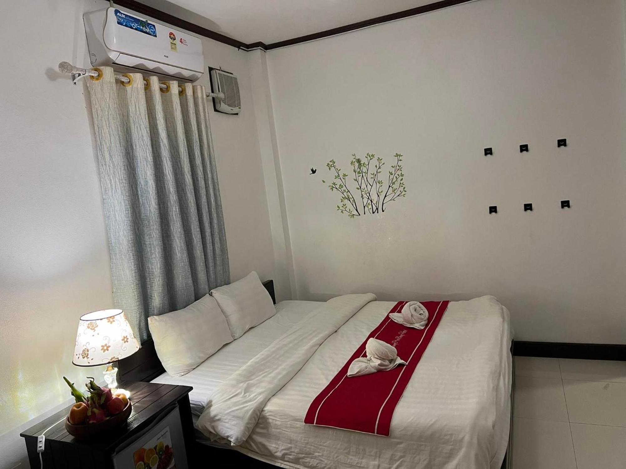 Jasmine Place House ルアンパバーン エクステリア 写真